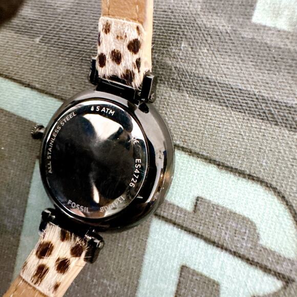 Fossil Women Fossil ES4726 Kinsey Spotted Leather Strap Watch